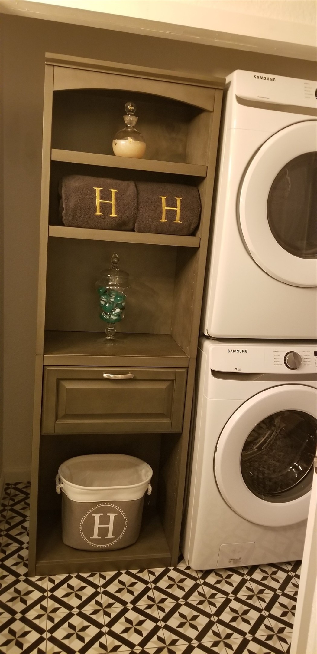 500 Ferry Road, Unit 432D Galveston, TX 77550 - Photo 13 of 13 Handy stackable washer/dryer.