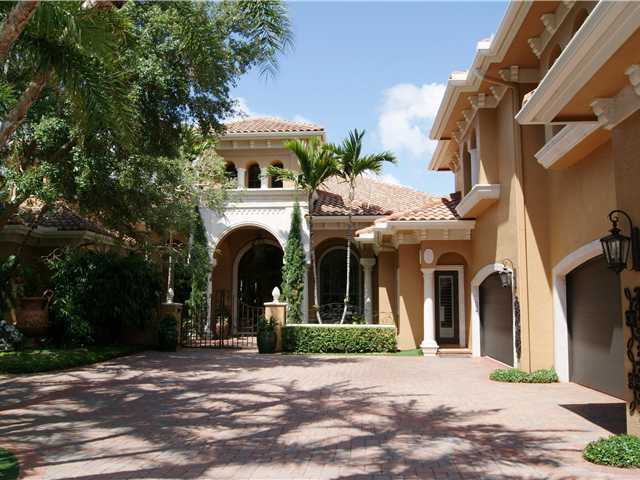 314 West Riverside Drive Jupiter, FL 33469 - Photo 4 of 25 Additional Photo