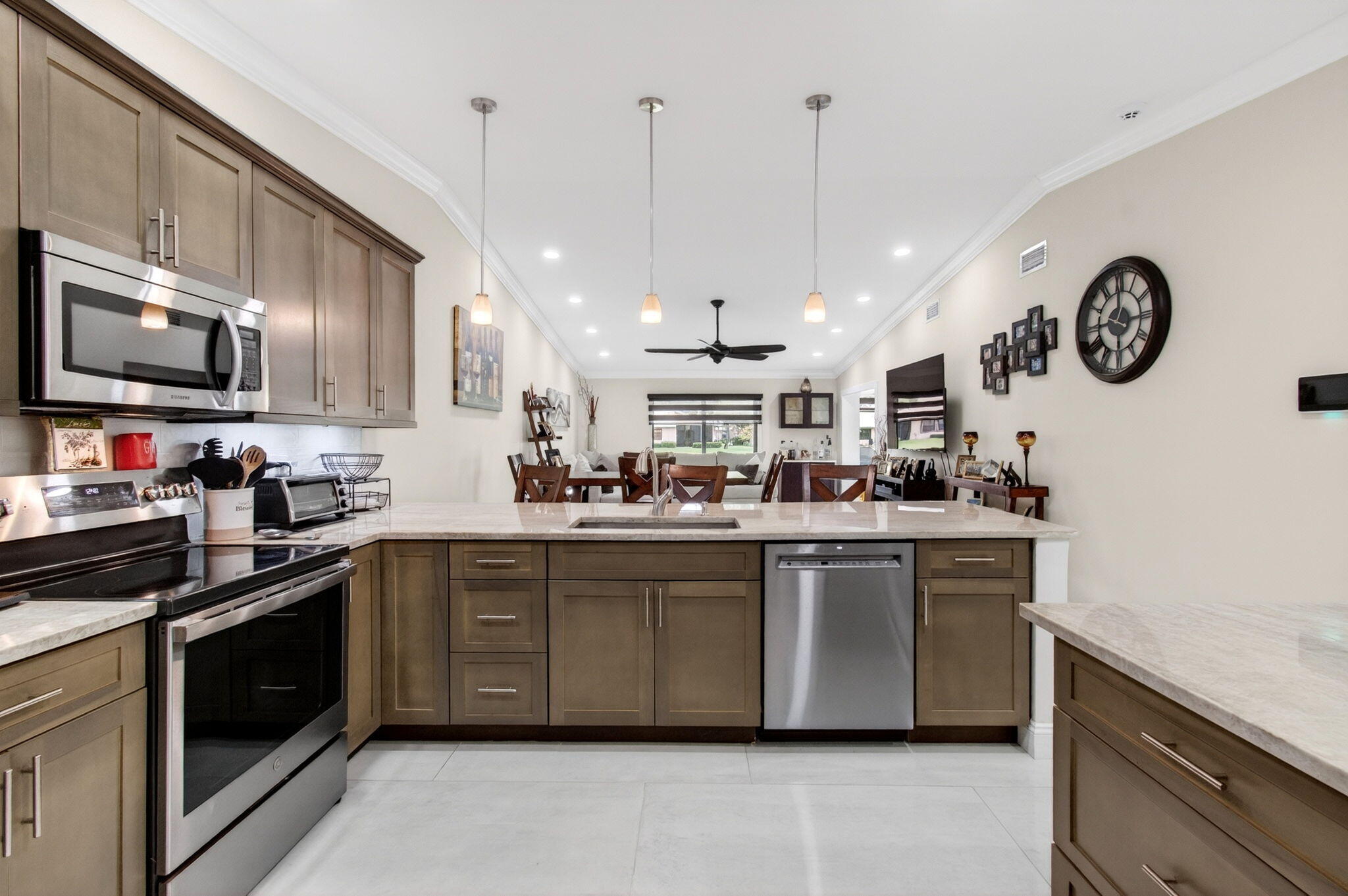 8310 Springlake Drive Boca Raton, FL 33496 - Photo 5 of 53 Custom Kitchen