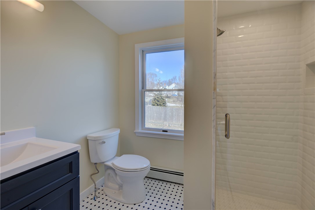 30 Queen Street East Greenwich, RI 02818 - Photo 27 of 31