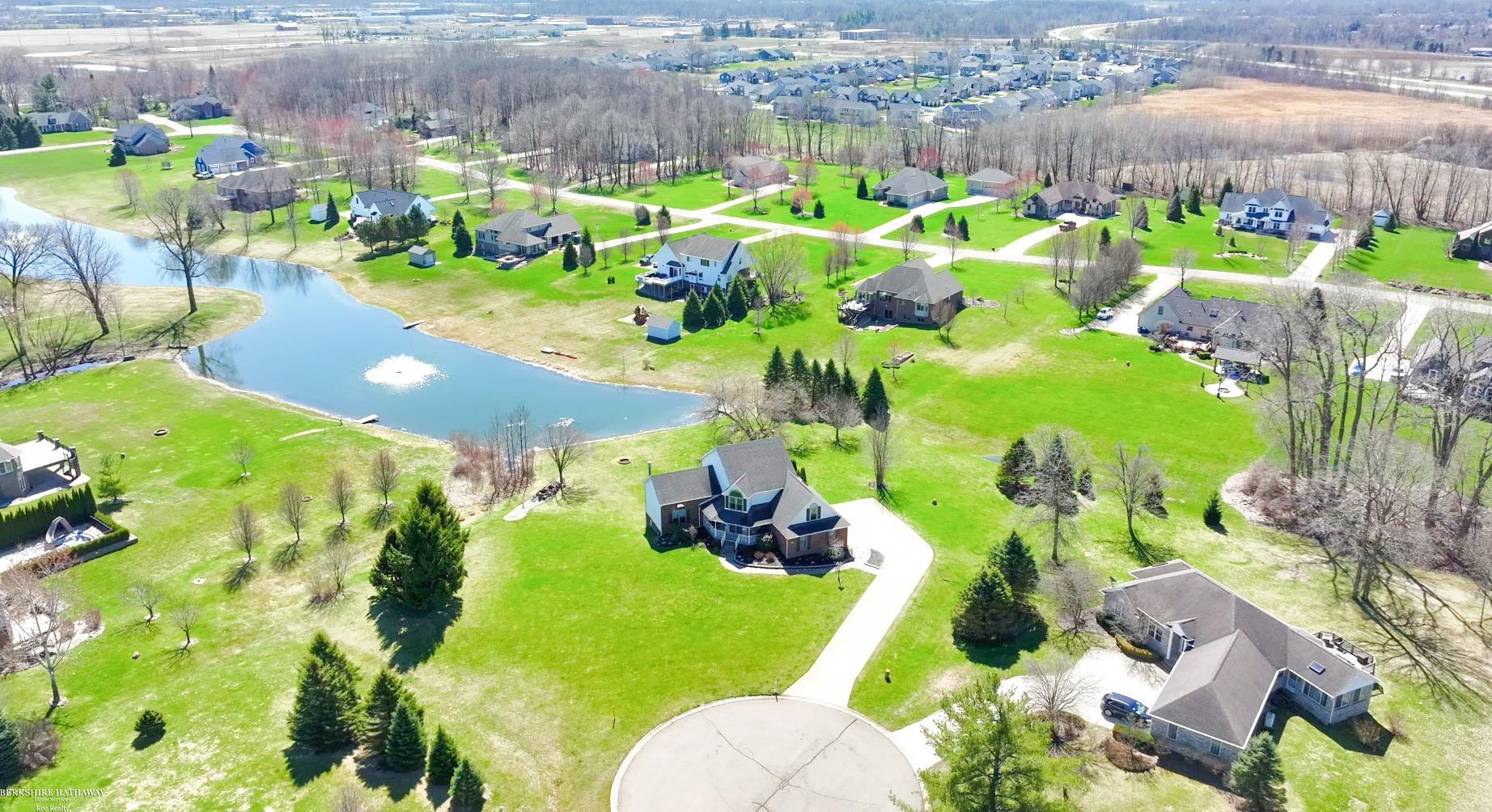 72608 Oxal Point Romeo, MI 48065 - Photo 2 of 56