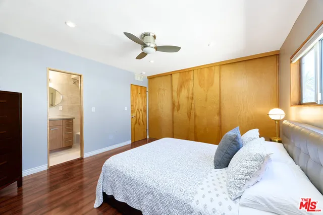 $1,198,000 | 2002 4th Street, Unit 302, Santa Monica, CA 90405