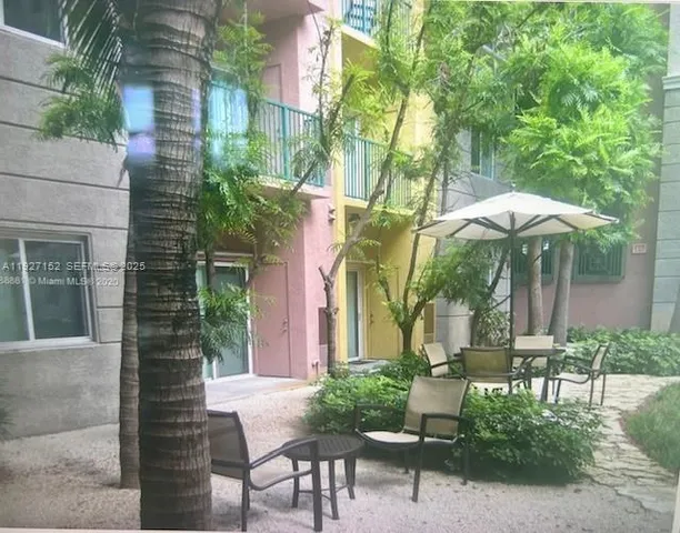 $2,100 | 6001 Southwest 70th Street, Unit 419, South Miami, FL 33143