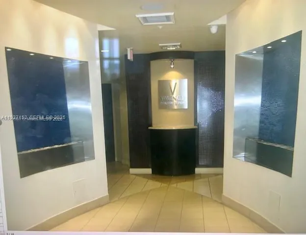 $2,100 | 6001 Southwest 70th Street, Unit 419, South Miami, FL 33143