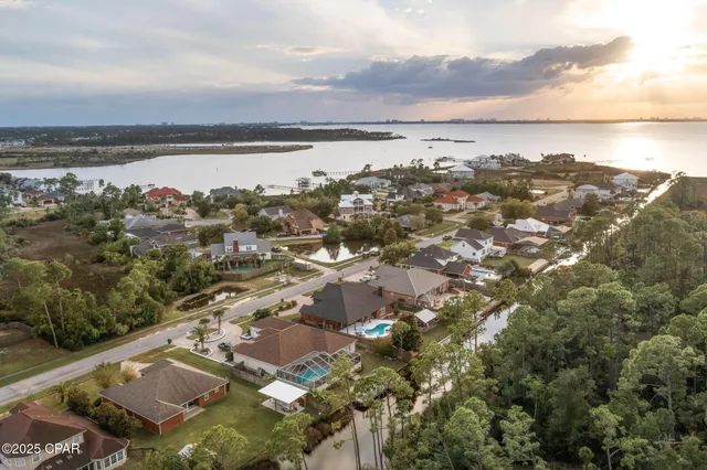 $949,999 | 1200 Kristanna Drive, Panama City, FL 32405