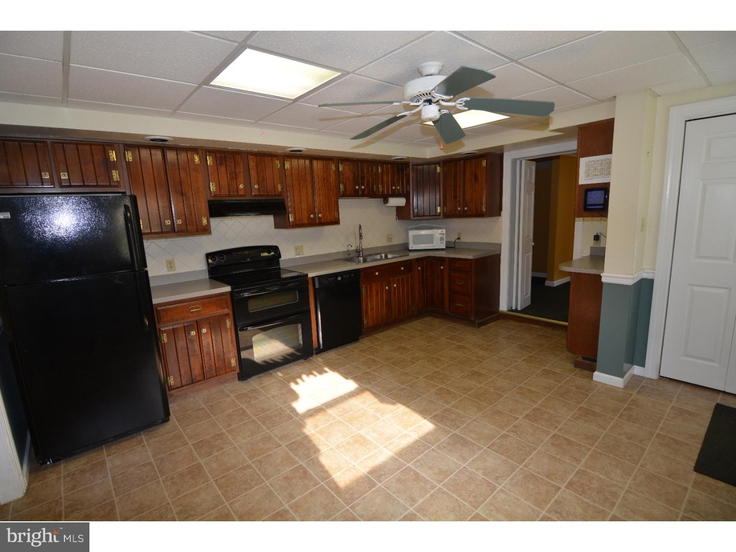 3345 Oley Turnpike Road Reading, PA 19606 - Photo 2 of 25 Gallery Image 2