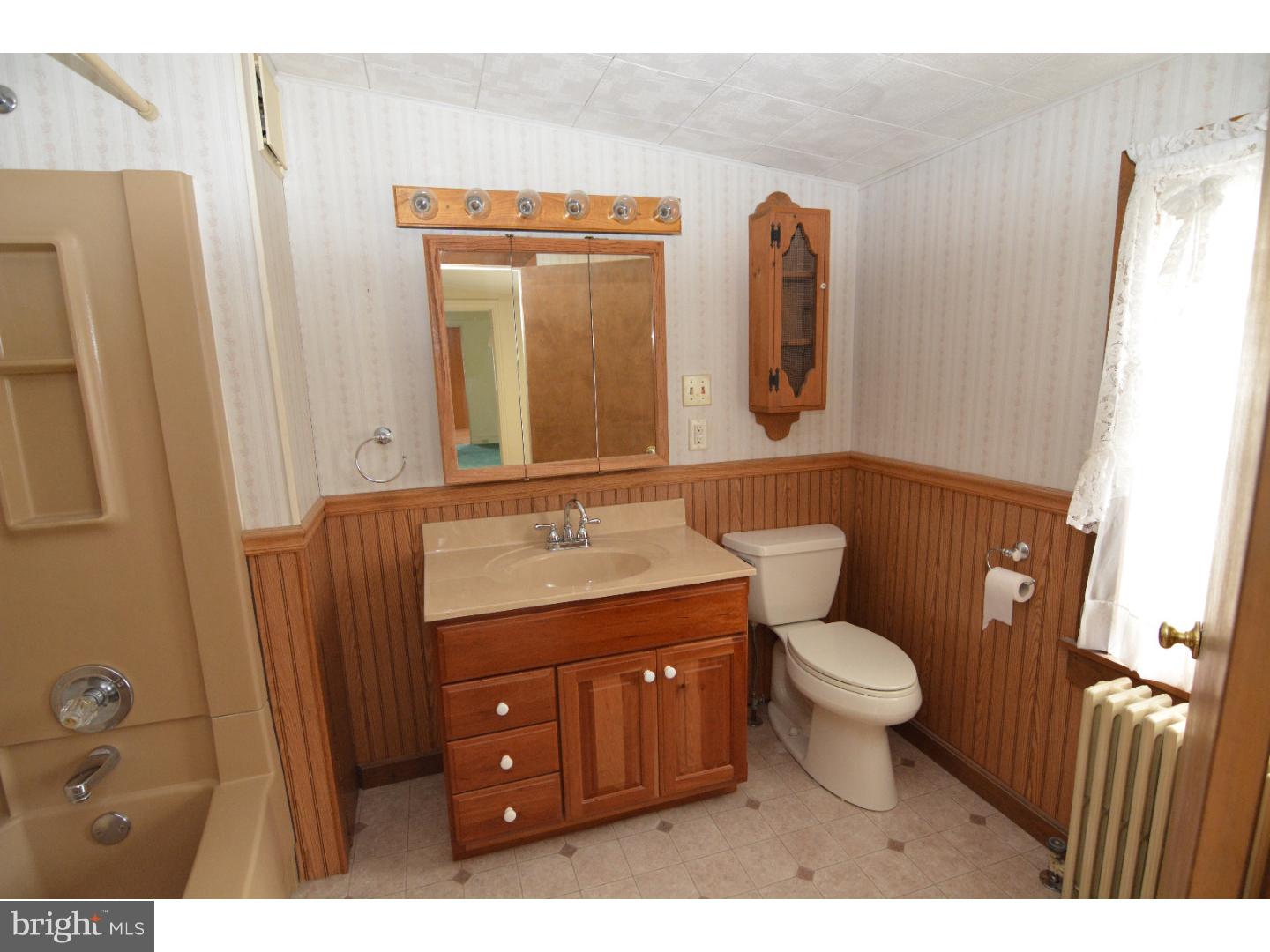 3345 Oley Turnpike Road Reading, PA 19606 - Photo 13 of 25 Gallery Image 13