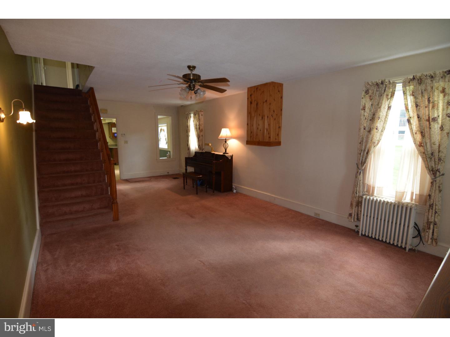 3345 Oley Turnpike Road Reading, PA 19606 - Photo 5 of 25 Gallery Image 5