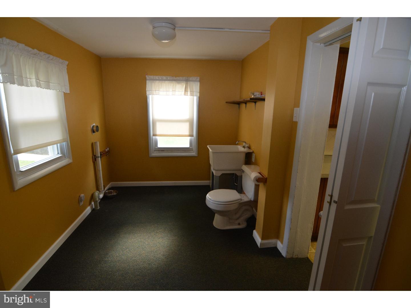 3345 Oley Turnpike Road Reading, PA 19606 - Photo 7 of 25 Gallery Image 7
