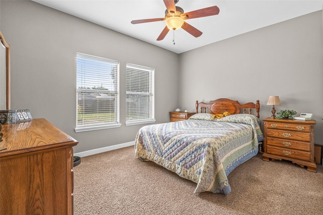 1601 Dove Lane Corpus Christi, TX 78418 - Photo 20 of 29