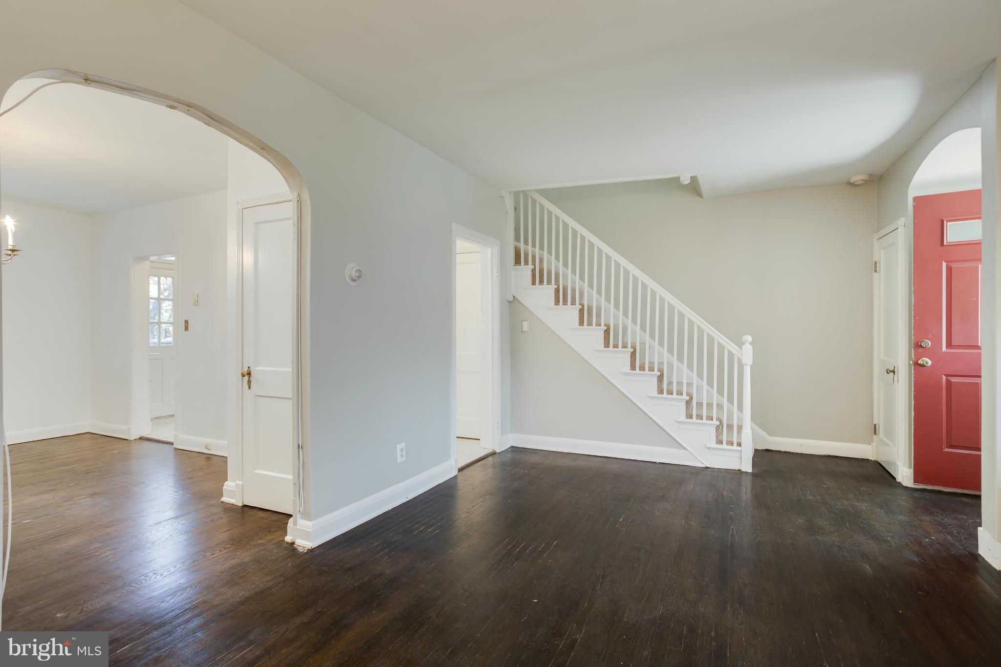 5216 Cromarty Road Baltimore, MD 21229 - Photo 1 of 20 Interior (General)