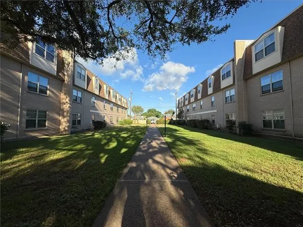 $1,399 | 2724 Whitney Place, Unit 229, Metairie, LA 70002