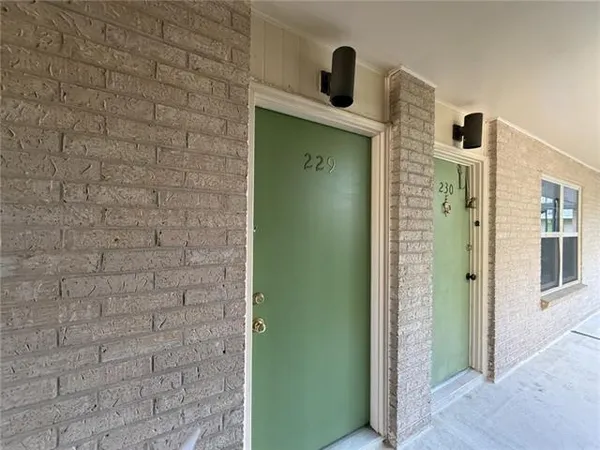 $1,399 | 2724 Whitney Place, Unit 229, Metairie, LA 70002