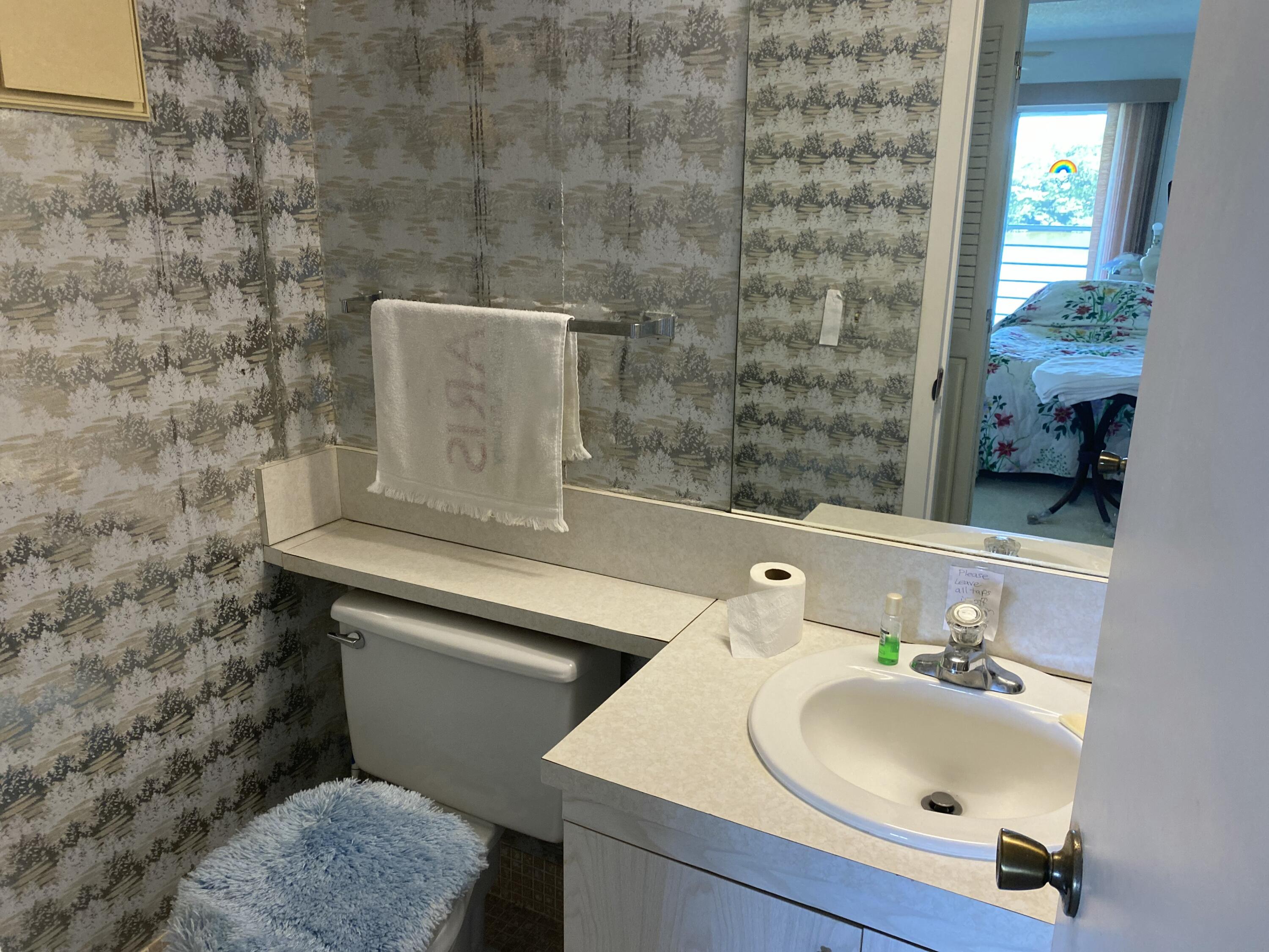 2054 Ainslie Drive Boca Raton, FL 33434 - Photo 12 of 16 IMG_4999