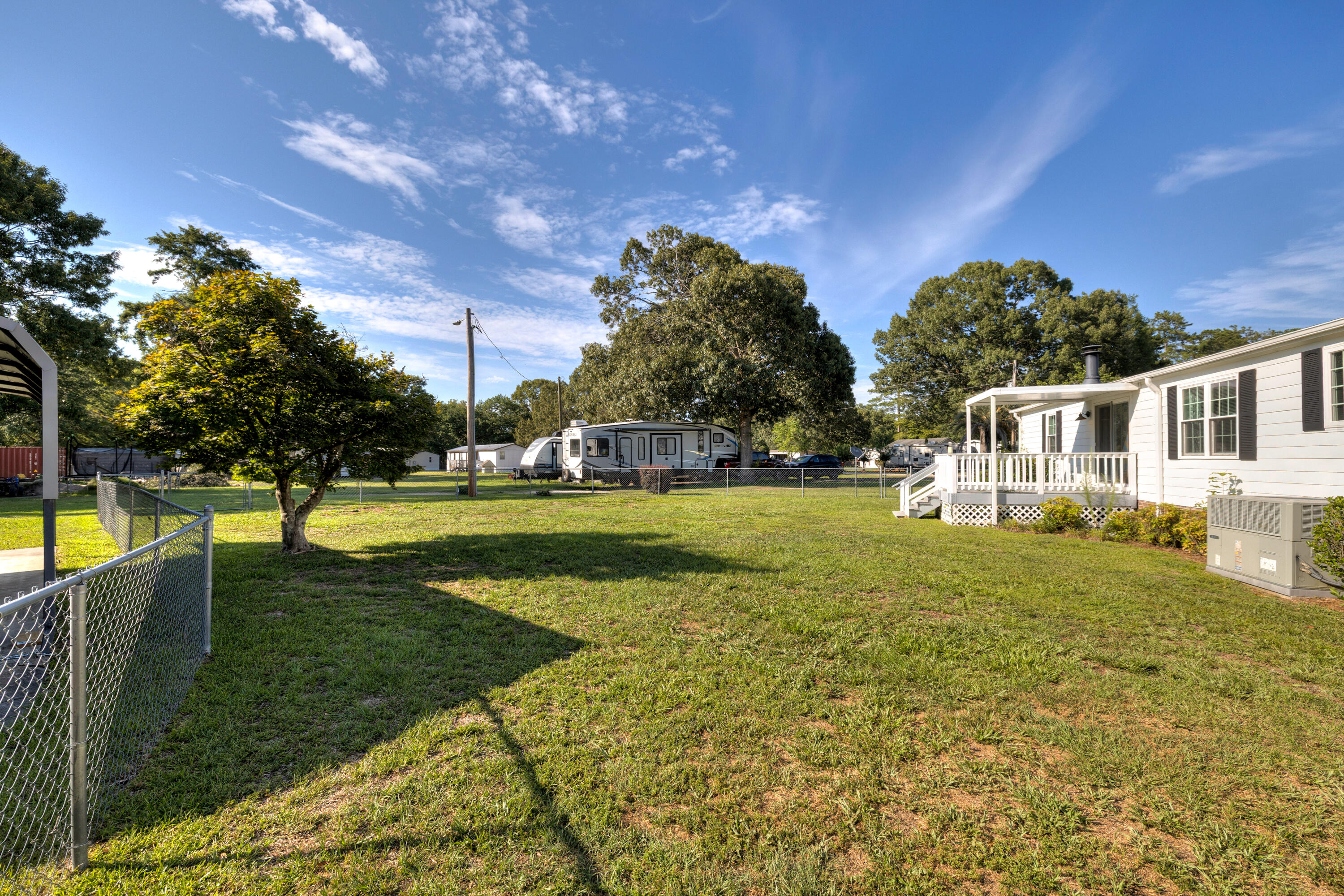 1294 Pond View Road Manning, SC 29102 - Photo 11 of 59