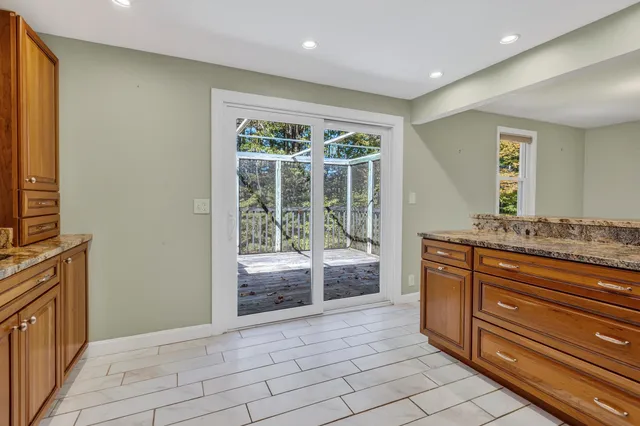 $575,000 | 24 Bayberry Lane, Scarborough, ME 04074