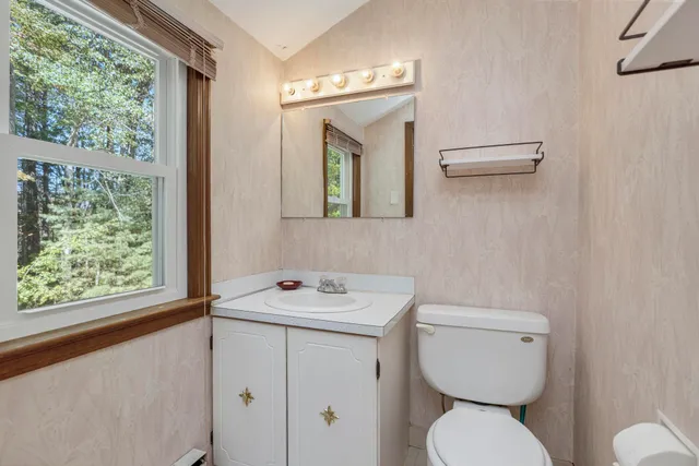 $575,000 | 24 Bayberry Lane, Scarborough, ME 04074