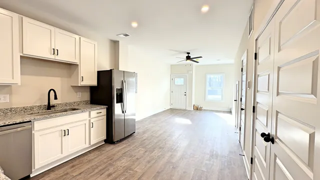 $1,595 | 305 Pollard Road, Unit A, Clarksville, TN 37042