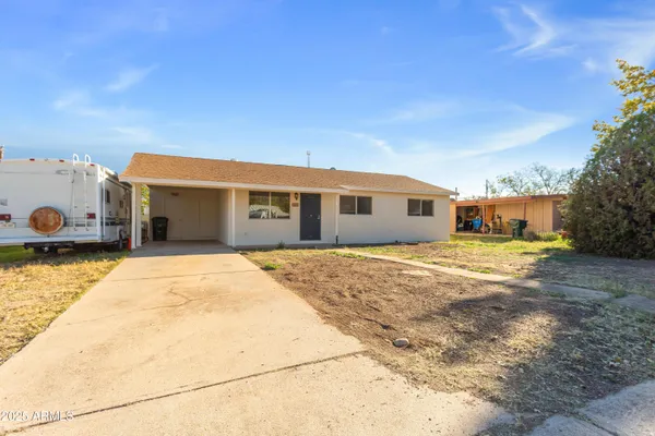 $229,900 | 833 Langan Avenue, Sierra Vista, AZ 85635