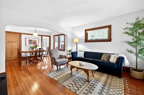 $295,000 | 1369 Hewitt Avenue, St. Paul, MN 55104