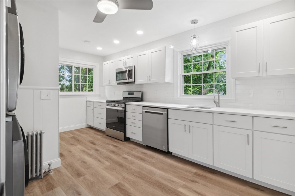 21-23 Richards Road, Unit 2 Watertown, MA 02472 - Photo 3 of 21
