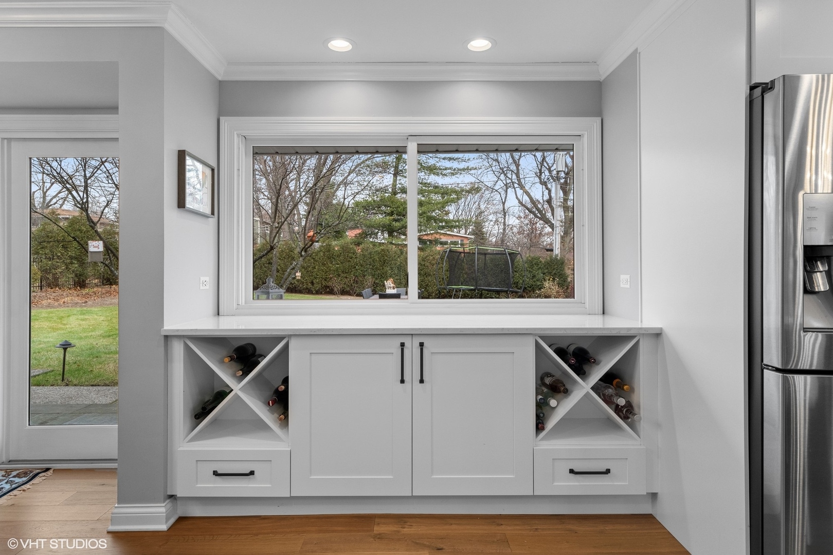 106 Park Lane Lake Bluff, IL 60044 - Photo 13 of 36 a view of front door