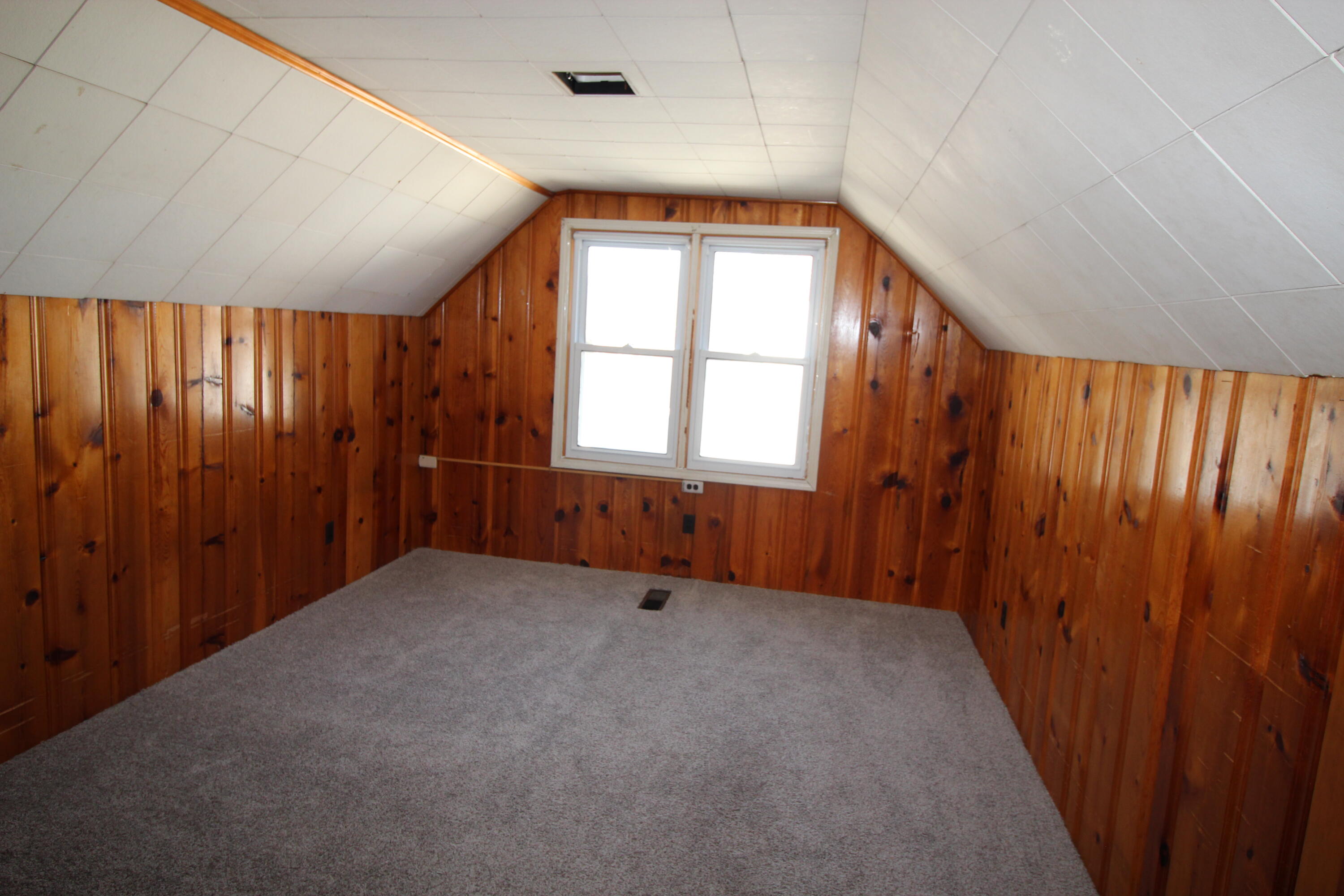 14383 Mercedes Redford, MI 48239 - Photo 12 of 13 IMG_8185