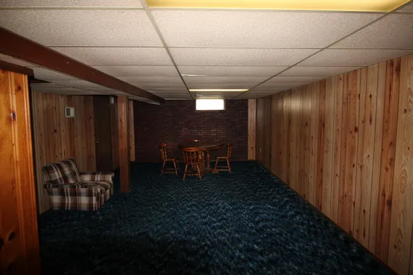 $1,600 | 14383 Mercedes, Redford, MI 48239