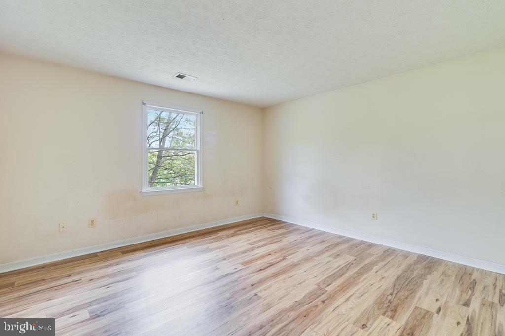 9240 Chapel Point Road Bel Alton, MD 20611 - Photo 11 of 36 Gallery Image 11