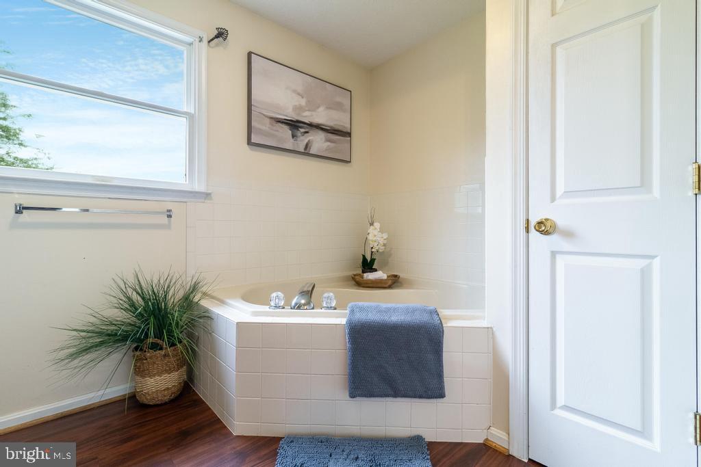 9240 Chapel Point Road Bel Alton, MD 20611 - Photo 12 of 36 Gallery Image 12
