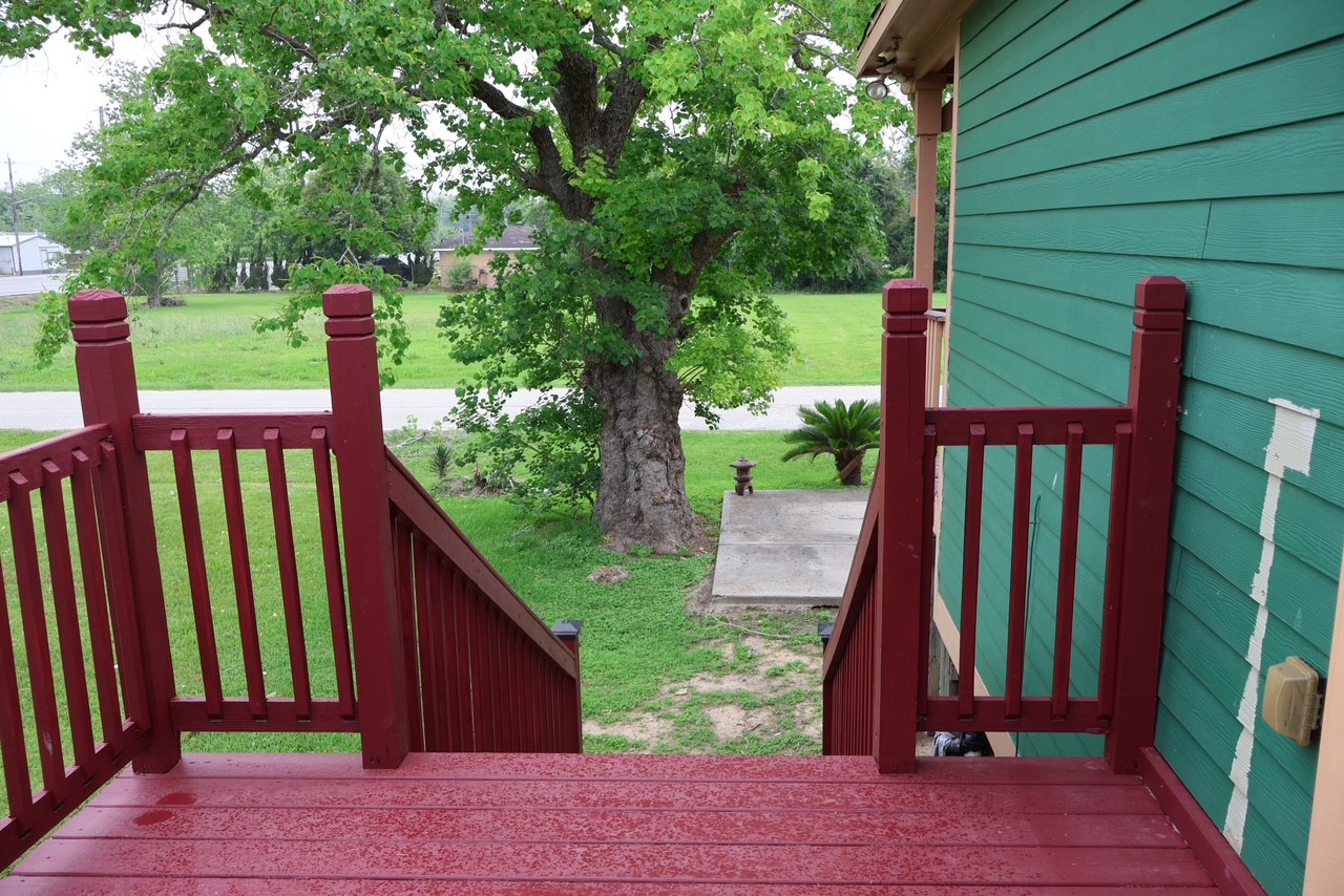 6717 Hawthorne Road Hitchcock, TX 77563 - Photo 8 of 21