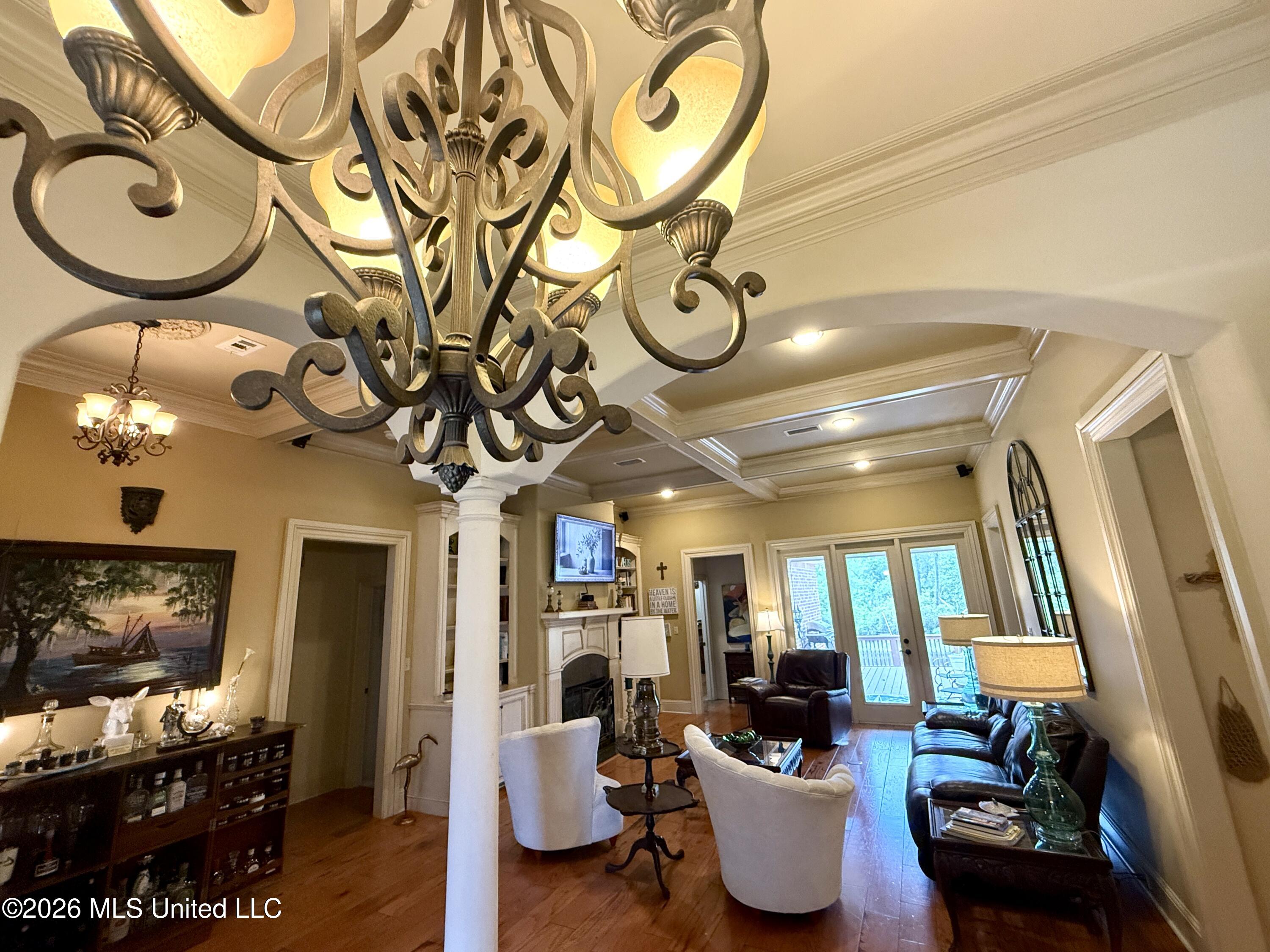 717 Clover Place Biloxi, MS 39532 - Photo 22 of 89 Dining