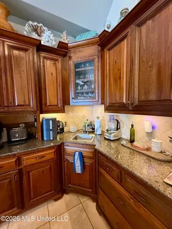 $549,999 | 717 Clover Place, Biloxi, MS 39532
