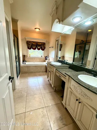 $549,999 | 717 Clover Place, Biloxi, MS 39532