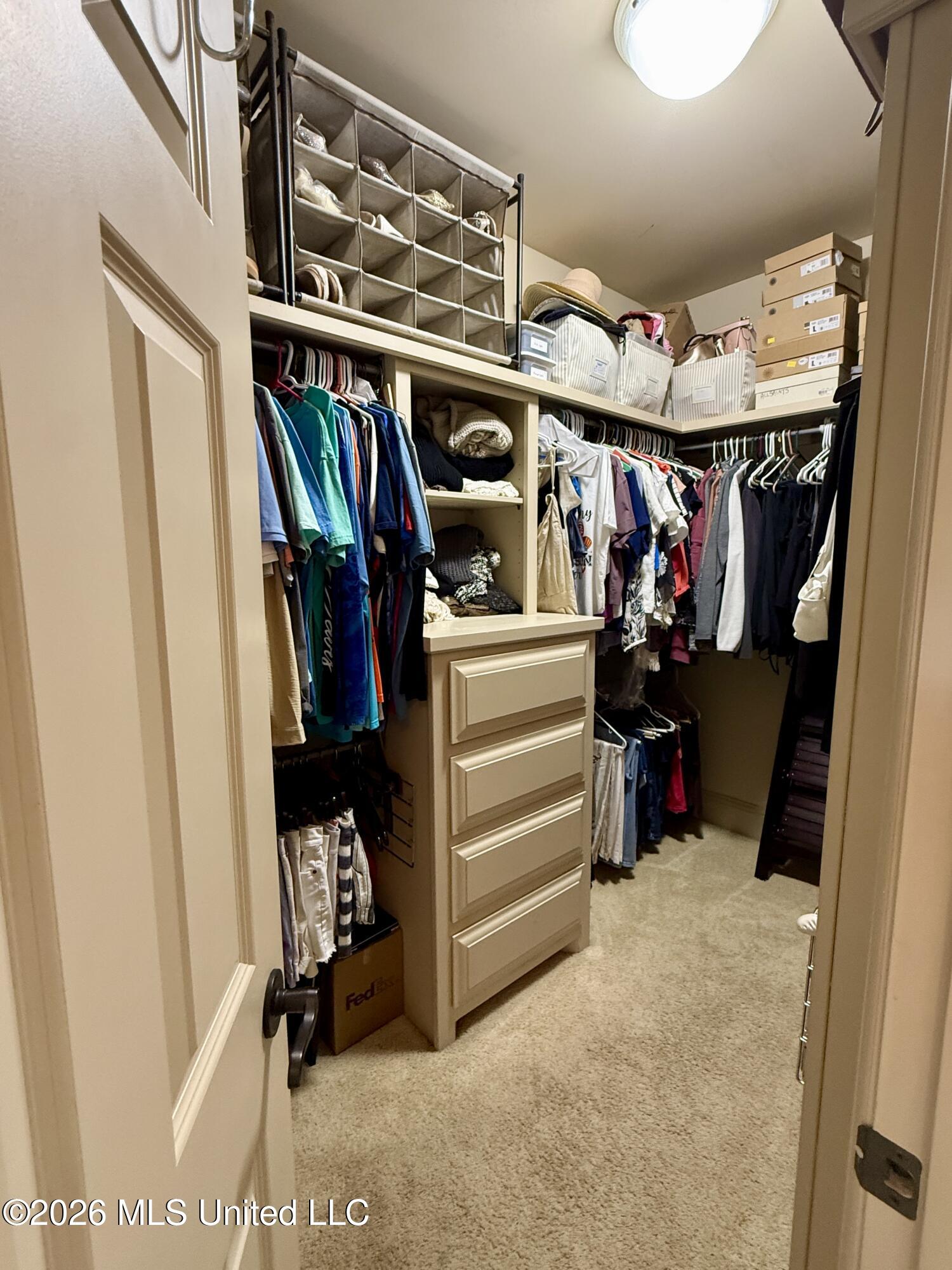 717 Clover Place Biloxi, MS 39532 - Photo 52 of 89 Master Closet