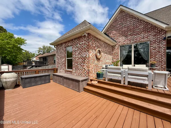 $549,999 | 717 Clover Place, Biloxi, MS 39532