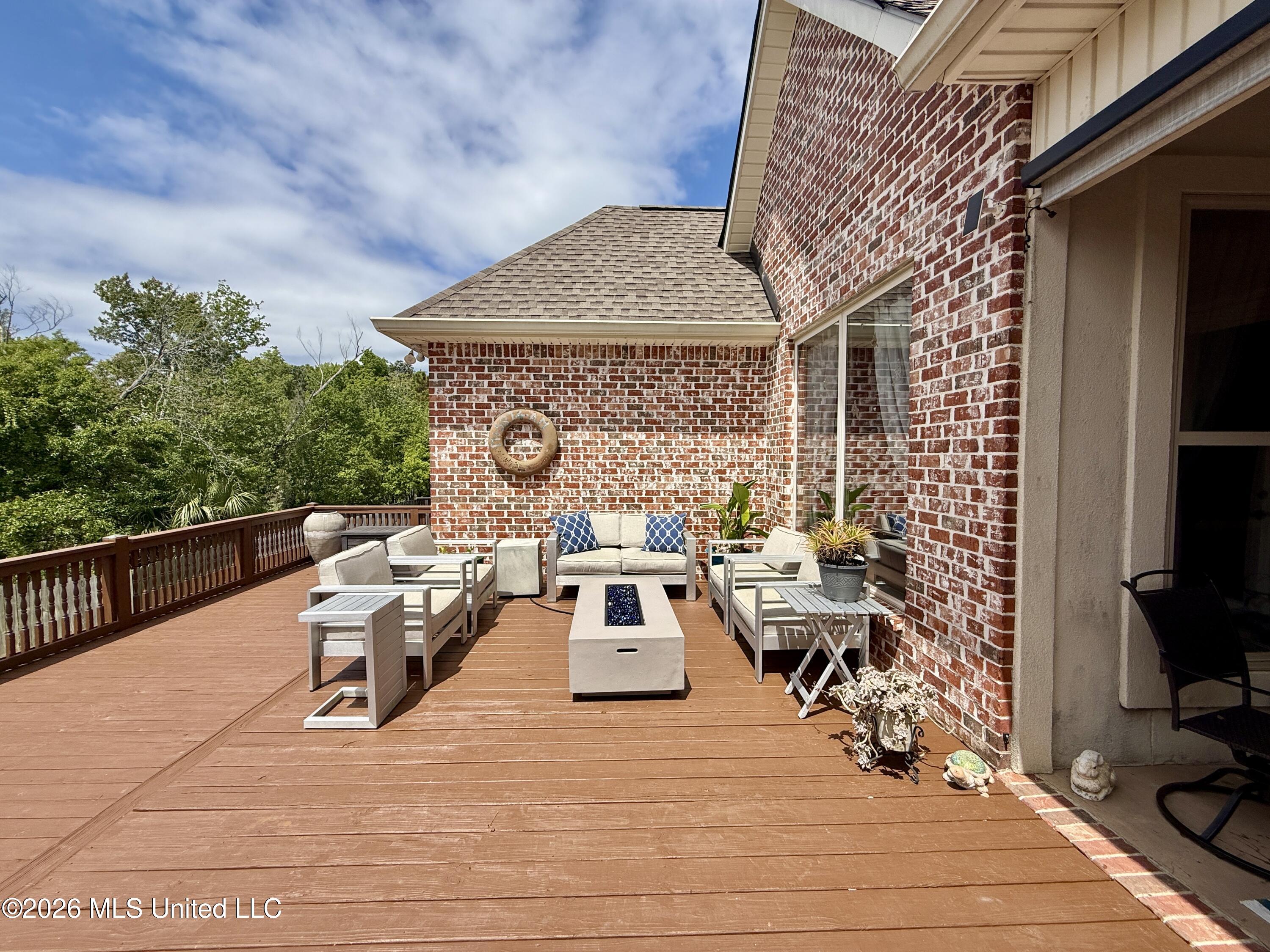 717 Clover Place Biloxi, MS 39532 - Photo 76 of 89 Back Deck