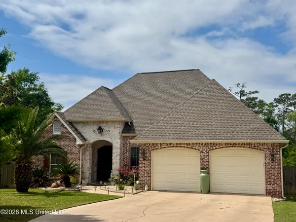 $549,999 | 717 Clover Place, Biloxi, MS 39532