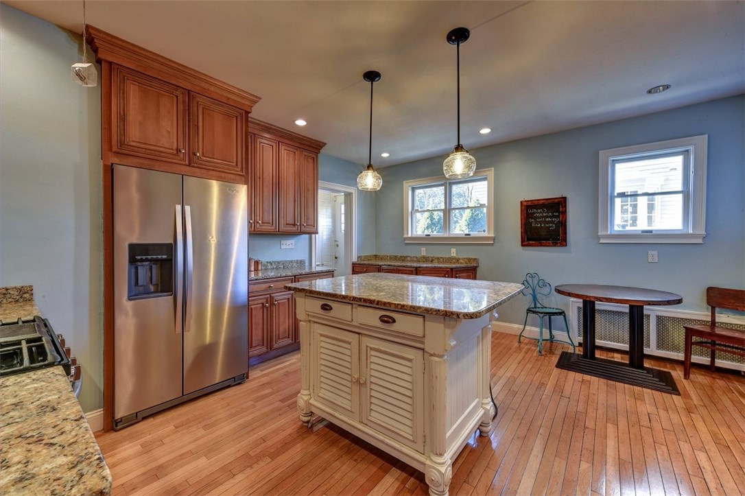 50 Balton Road Providence, RI 02906 - Photo 17 of 40 Gallery Image 17
