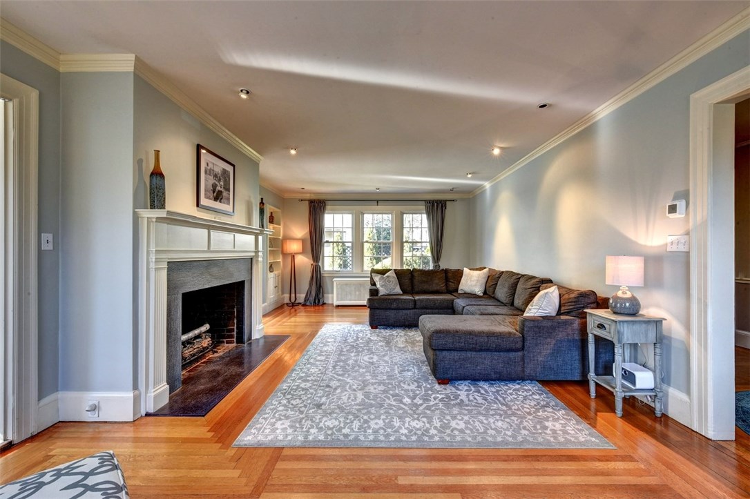 50 Balton Road Providence, RI 02906 - Photo 7 of 40 Gallery Image 7