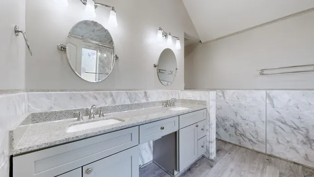 a bathroom with a bathtub