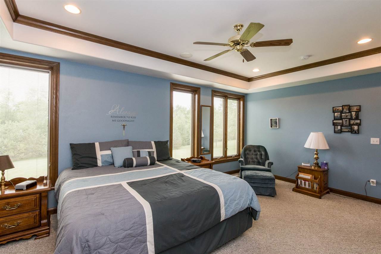 1477 Seneca Road Northwest Swisher, IA 52338 - Photo 22 of 42 Gallery Image 22