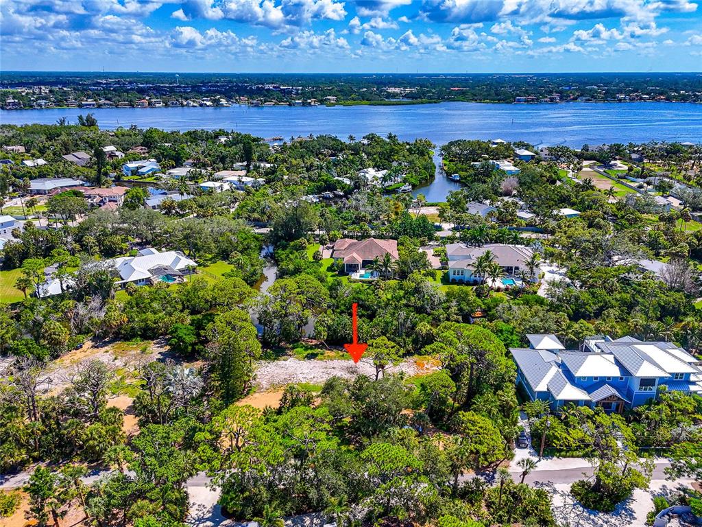 7233 Pine Needle Road Sarasota, FL 34242 - Photo 8 of 23 Gallery Image 8
