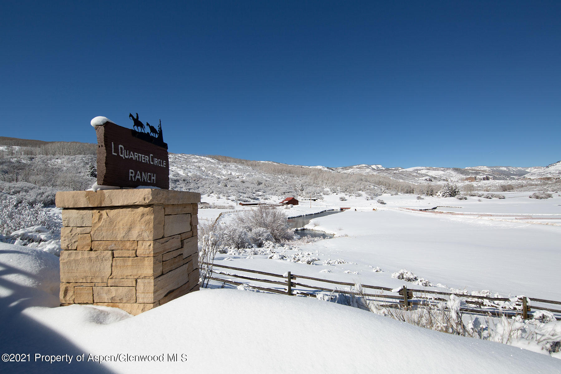 1864 Sweetwater Road Gypsum, CO 81637 - Photo 21 of 25 l-quarter-001