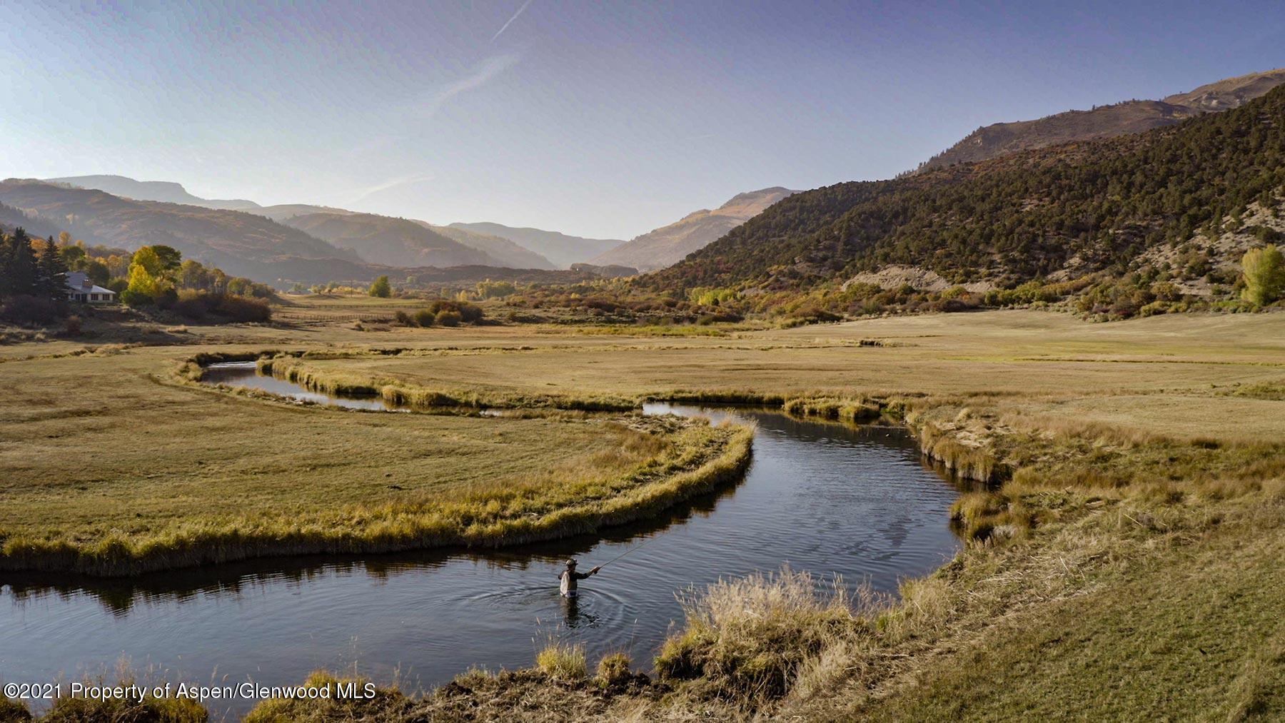 1864 Sweetwater Road Gypsum, CO 81637 - Photo 23 of 25 l-quarter-275