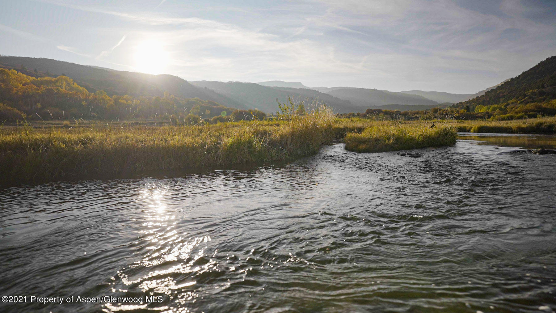 1864 Sweetwater Road Gypsum, CO 81637 - Photo 10 of 25 l-quarter-233