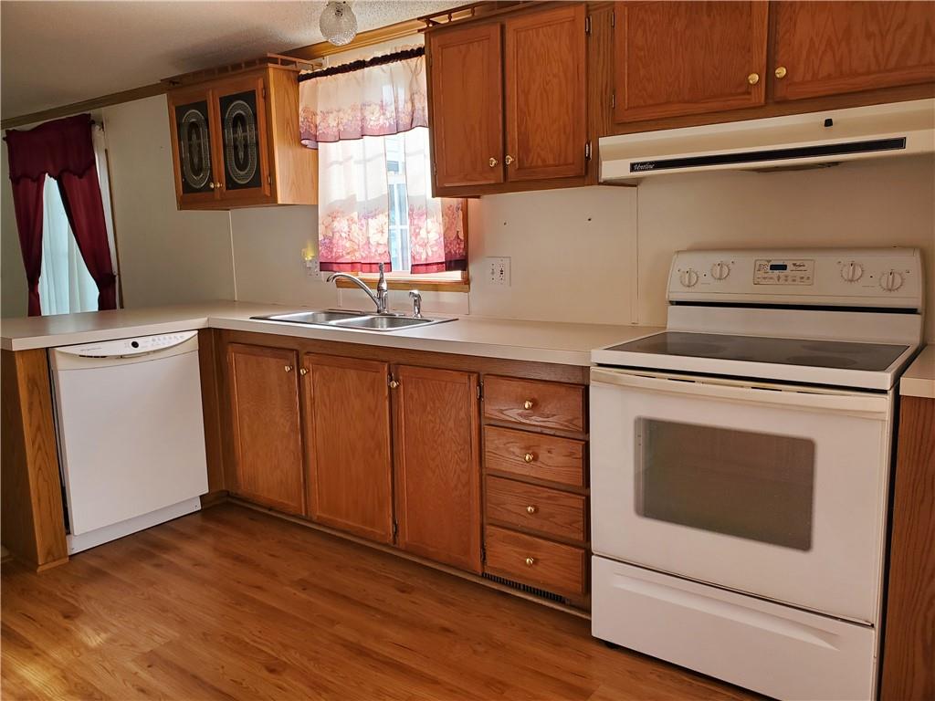 620 Amy Lane Butler, PA 16001 - Photo 3 of 24 Gallery Image 3