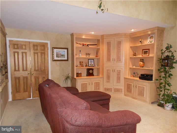 1007 Ashley Road West Chester, PA 19382 - Photo 6 of 21 Family Room