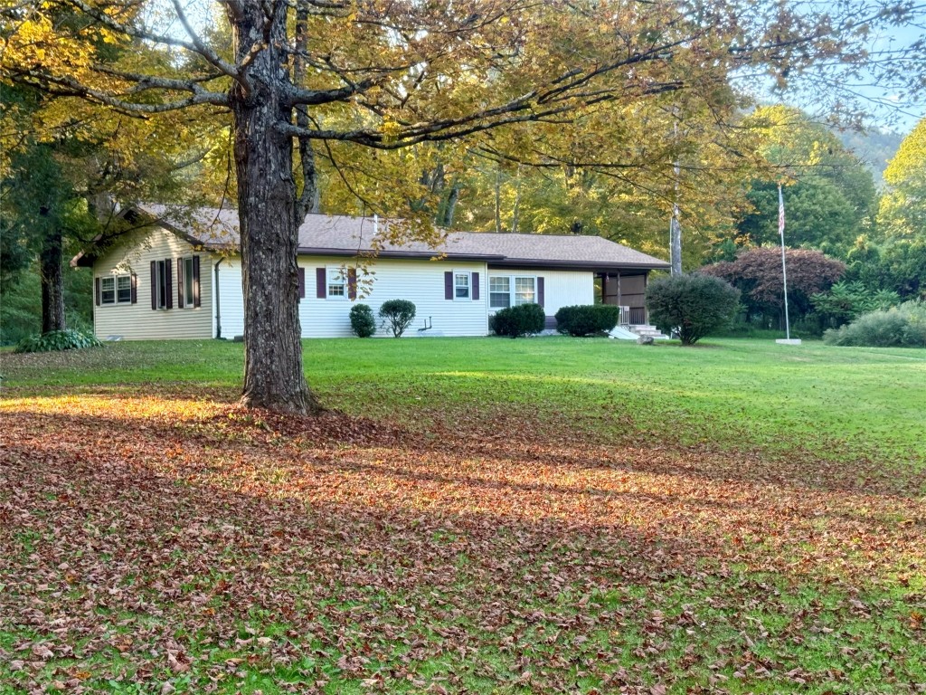 118 Lazy Brook Circle Hallstead, PA 18822 - Photo 2 of 38