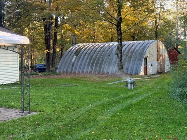 $185,000 | 118 Lazy Brook Circle, Hallstead, PA 18822